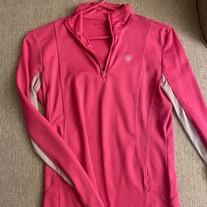 Ariat 1/4 zip Sunstopper shirt